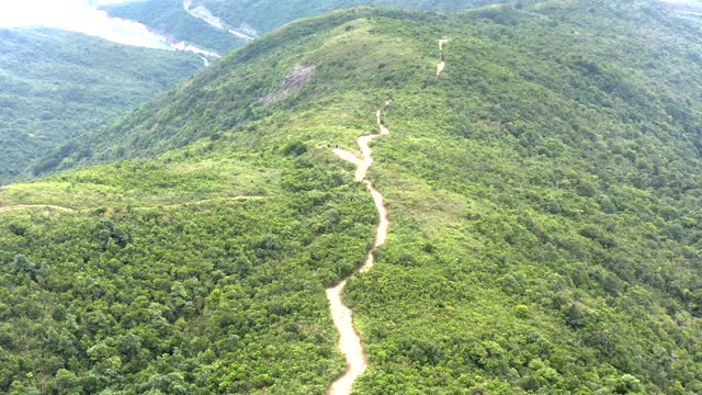 香港西贡郊野公园山上的小径视频素材