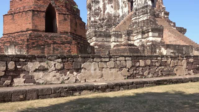 泰国大城府的寺庙Wat Ratchaburana视频素材