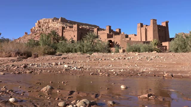 Kasbah Ait Ben Haddou在摩洛哥阿特拉斯山脉视频素材