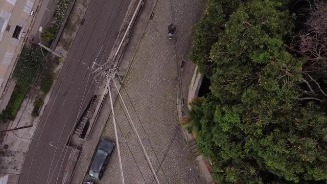 里约热内卢de janeiro、niteroi、pao de acucar和tijuca森林的鸟瞰图视频素材