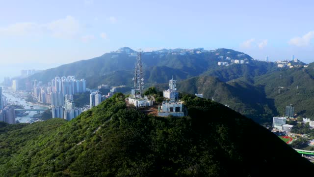 鸟瞰图香港仔及鸭脷洲住宅区视频素材