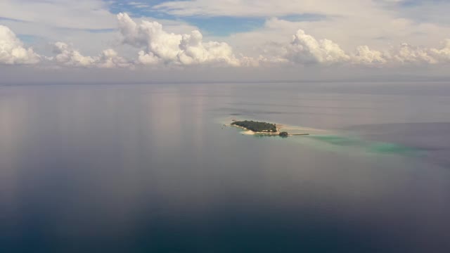 小液体岛，菲律宾，棉兰老岛视频素材