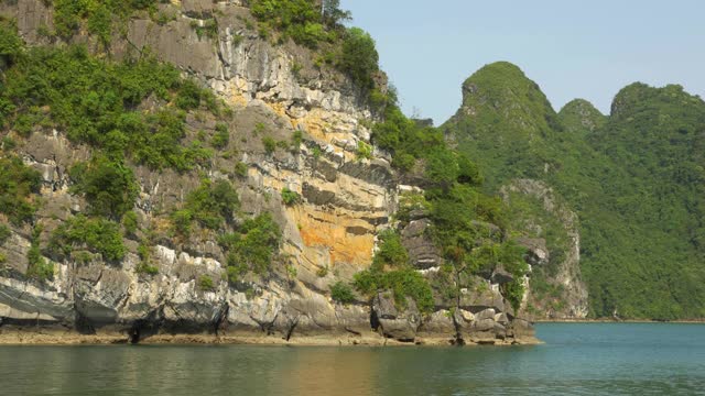 越南下龙湾热带岛屿视频素材