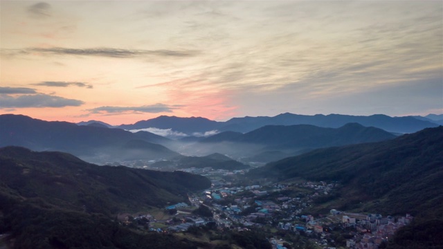 韩国京畿道，山村云海日出景色视频素材