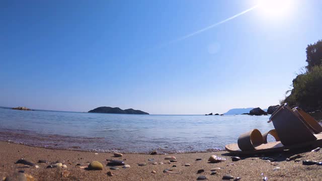 希腊扎金索斯岛赞特海滩的海浪。视频素材