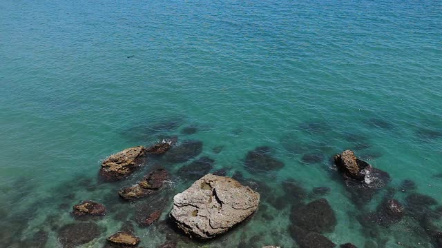 翡翠水晶清澈的地中海海景视频素材