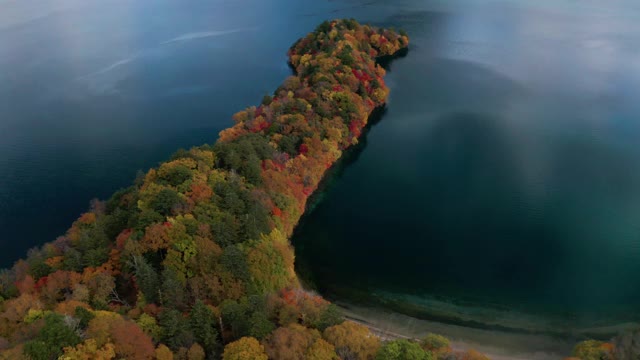 Chuzenji和Mt Nantai湖视频素材