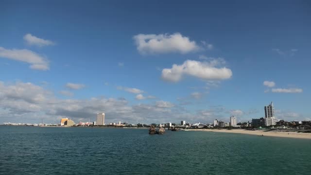 冲绳岛沙丹西海岸的风景视频素材