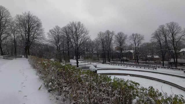 雪天全景，公园下雪，雪道，视频下载