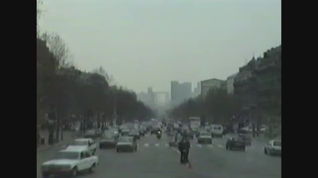 法国1988年，沿着巴黎旅行视频素材