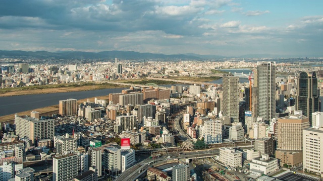 间隔拍摄。日本大阪市中心的空中鸟瞰图视频素材