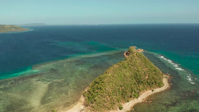 热带岛屿和蓝海，菲律宾，巴拉望视频素材