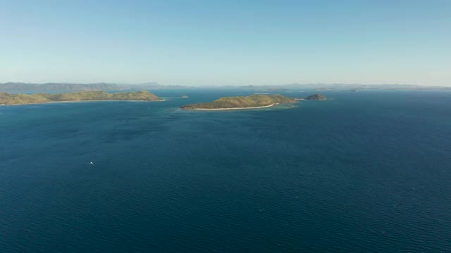 热带岛屿和泻湖海景。、菲律宾巴拉望视频素材