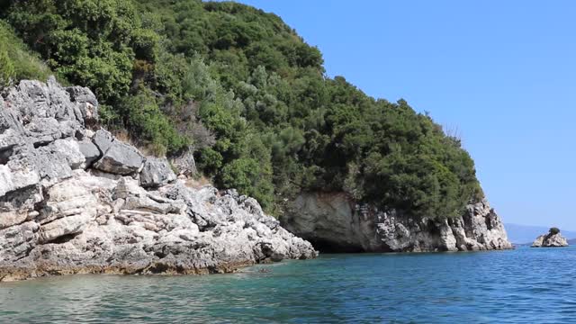 希腊莱夫卡达岛的海岸自然景观，海景视频素材