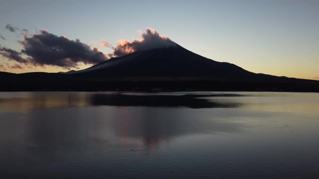 富士山天际线鸟瞰图视频素材