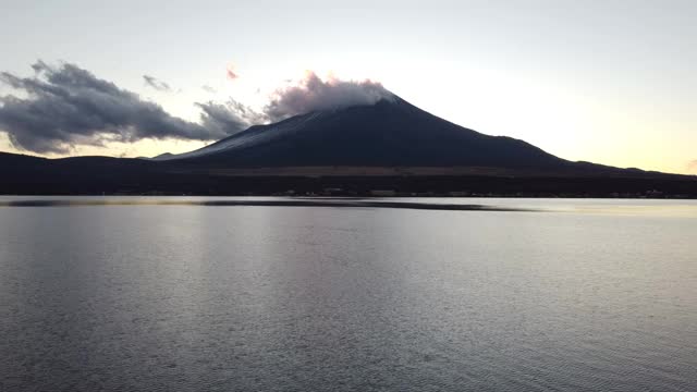 富士山天际线鸟瞰图视频素材