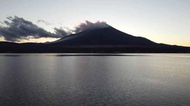 富士山天际线鸟瞰图视频素材