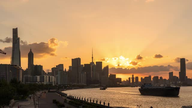 中国上海的全景城市天际线视频素材