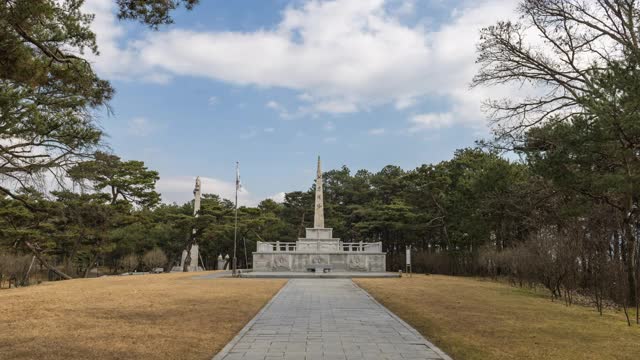 韩国忠清北道忠州寺，天琴台忠浩塔视频素材