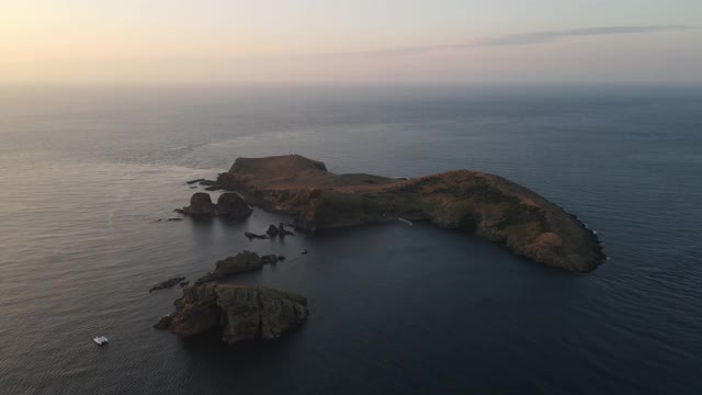 日落时分的杭州县查格wido岛海景/济州岛，济州岛，韩国视频素材