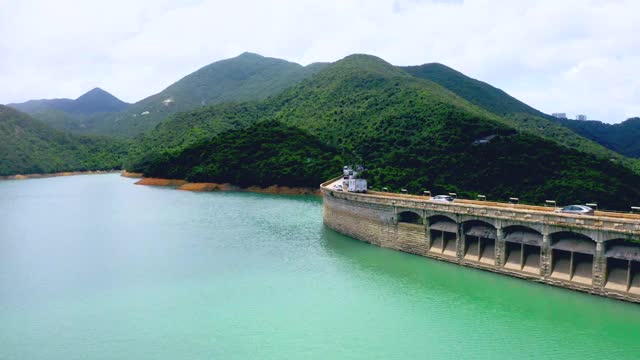 无人机拍摄的香港大潭水塘视频素材