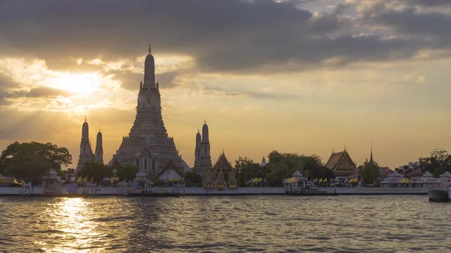 Wat Arun temple的时间流逝视频素材