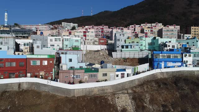 hunnyeoul文化村/ Yeongdo-gu，釜山，韩国视频素材