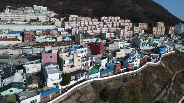 hunnyeoul文化村/ Yeongdo-gu，釜山，韩国视频素材