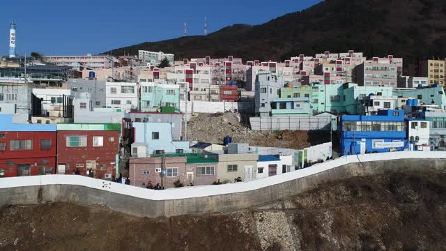 hunnyeoul文化村/ Yeongdo-gu，釜山，韩国视频素材