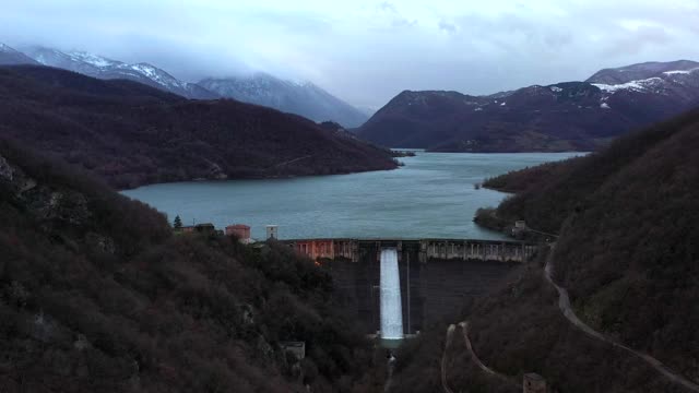 图拉诺湖大坝视频素材