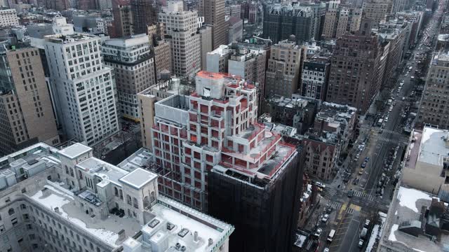 鸟瞰图纽约市建筑工地。视频素材