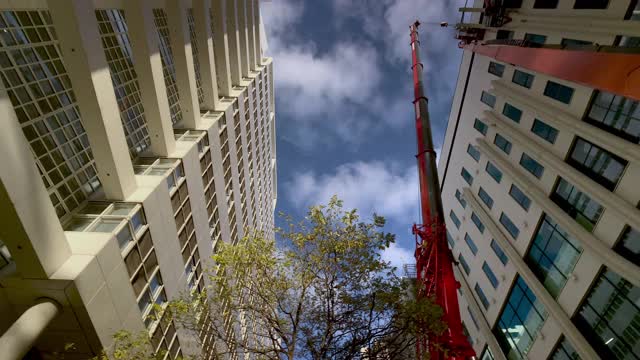 城市街道建筑工地视频素材