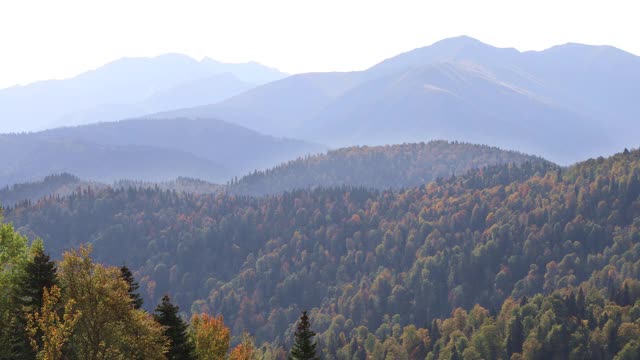 俄罗斯阿迪加大烟山的山顶视频素材