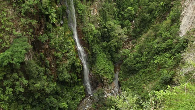 澳大利亚拉明顿国家公园的库默拉峡谷视频素材