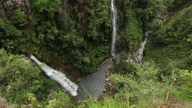 澳大利亚拉明顿国家公园的库默拉峡谷视频素材