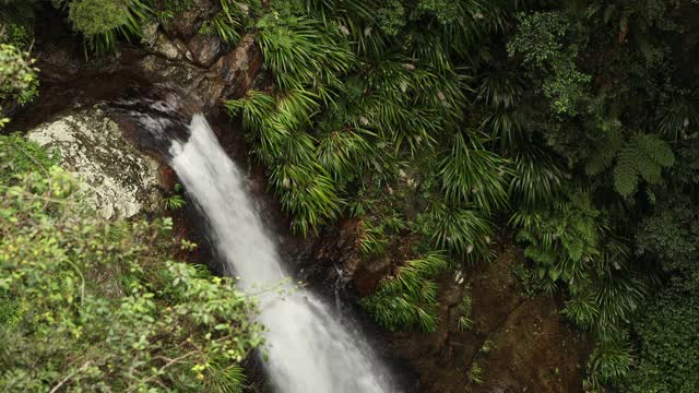 澳大利亚拉明顿国家公园的库默拉峡谷视频素材