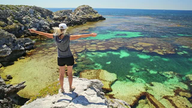 Rottnest岛的女人视频素材