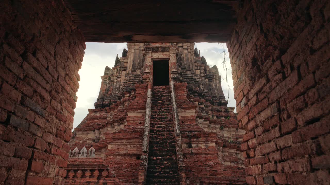 大城府大城府历史公园的寺庙，泰国大城府著名的寺庙之一。联合国教科文组织世界遗产。视频素材