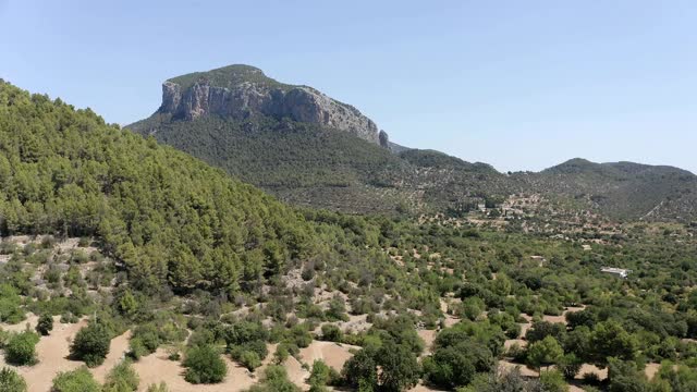 Puig d'Alaro, and Alaro, Serra de Tramuntana, Mallorca, 西班牙视频素材