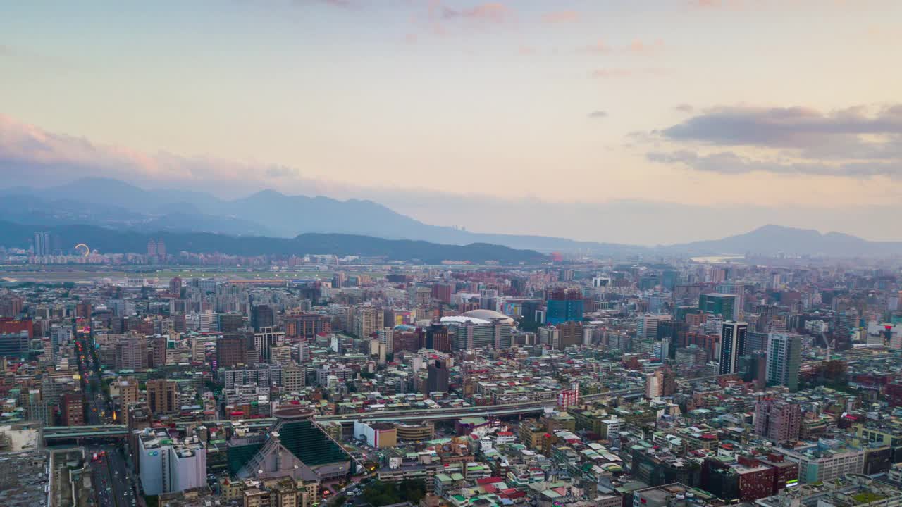 日落天空台北城市景观航空全景4k时间间隔台湾视频素材