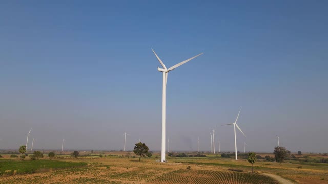 风电场，怀邦，Nakhon Ratchasima，泰国，航拍视频下载