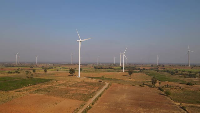 风电场，怀邦，Nakhon Ratchasima，泰国，航拍视频素材