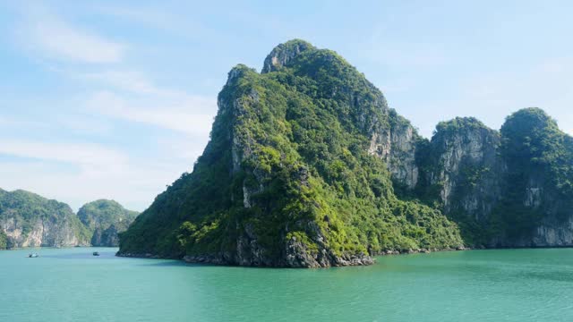 越南下龙湾热带岛屿视频素材