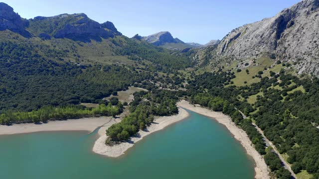 瓜格人的鸟瞰图，Tramuntana, Mallorca, Spain视频素材