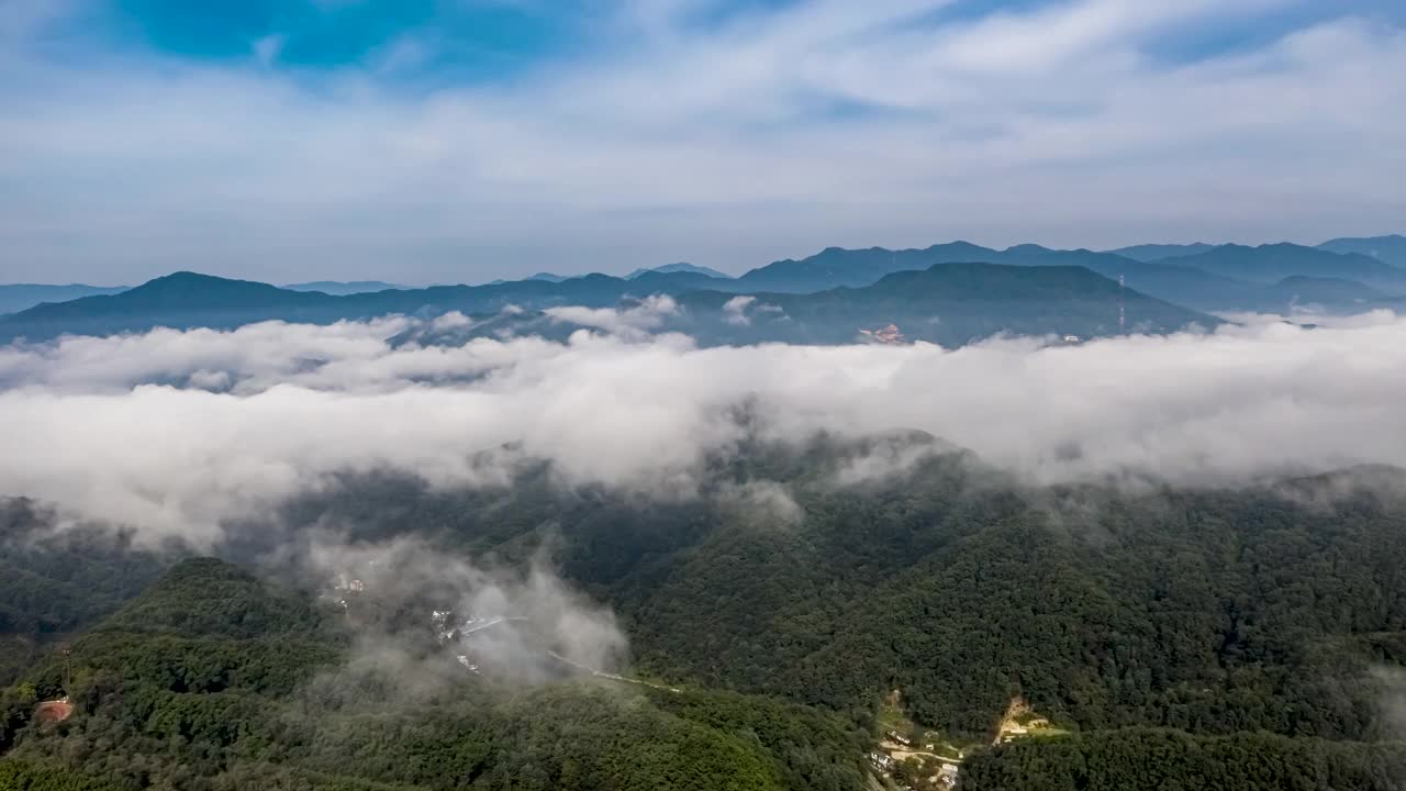 韩国京畿道和鸣山/加平郡的云海视频素材