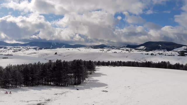 冬季山地景观视频素材