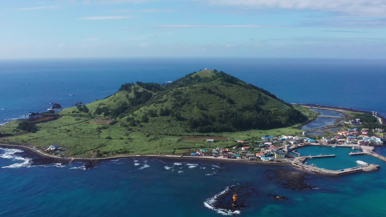 韩国济州岛，哈林县比阳岛/济州岛视频素材