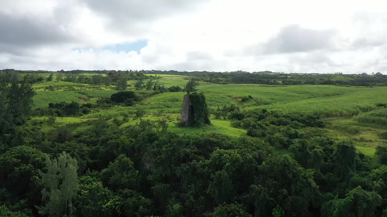 加勒比乡村废弃的风车视频素材