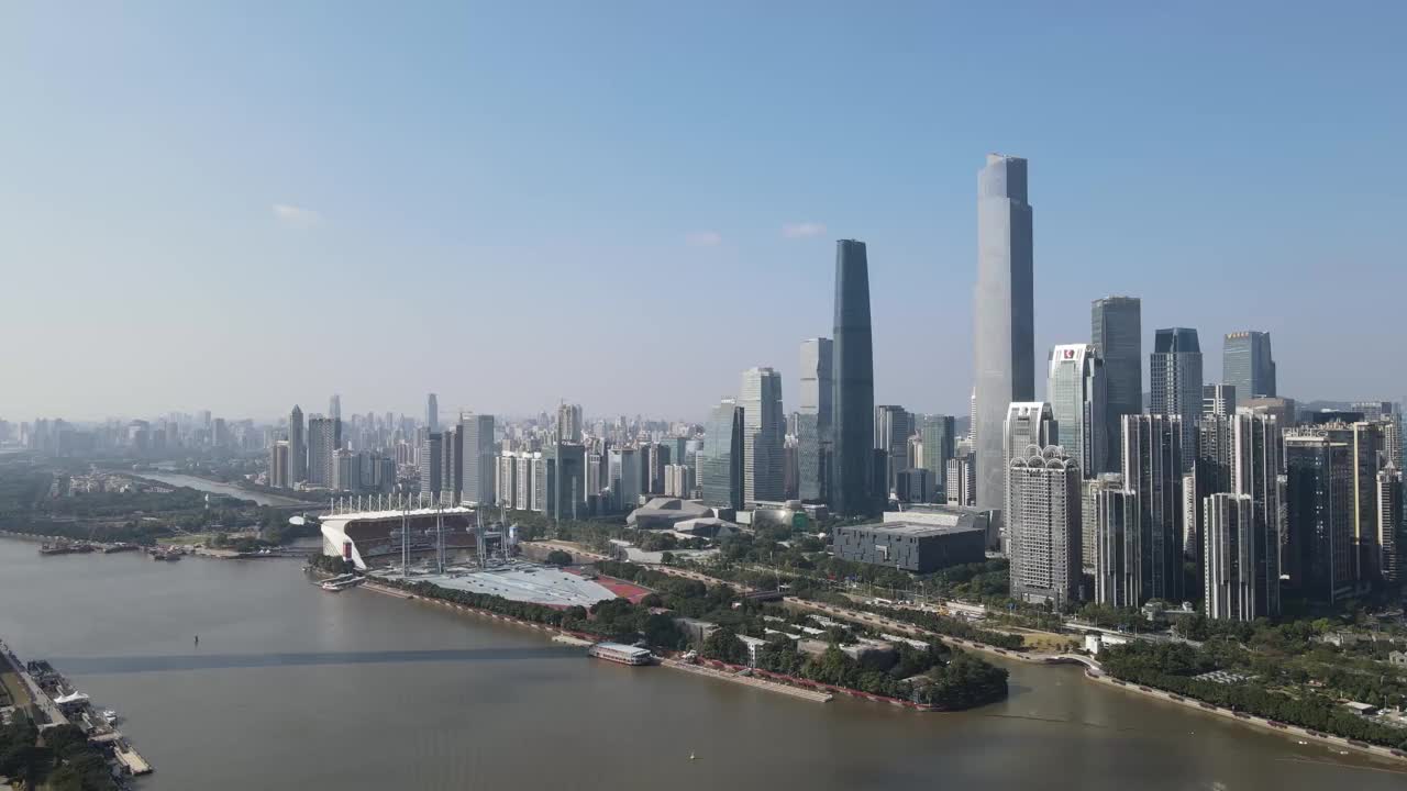 航拍广州建筑景观及天际线全景视频素材