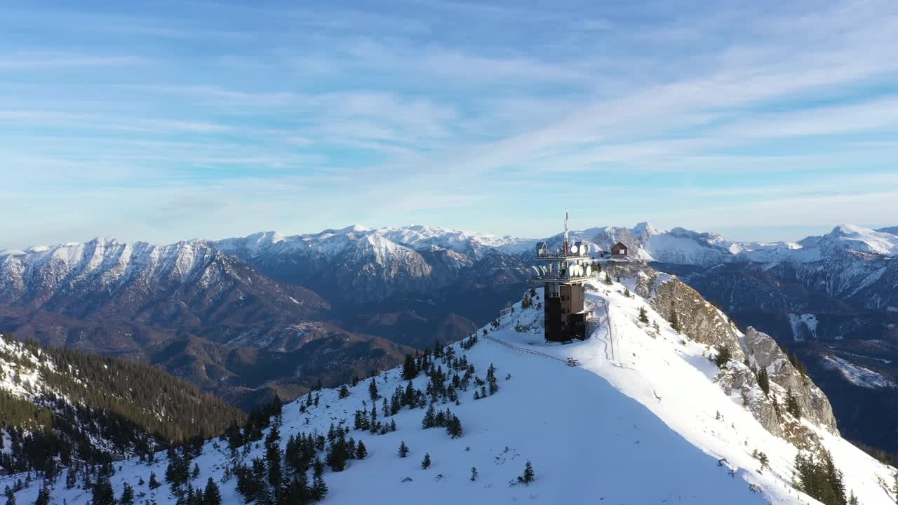 下奥地利的Hochkar无线电塔视频素材